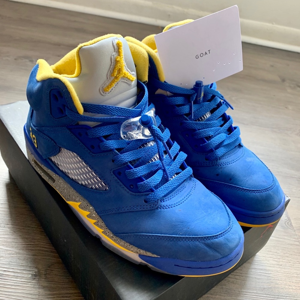 Jordan Retro 5 “Reverse Laney” Size 8.5 Mens